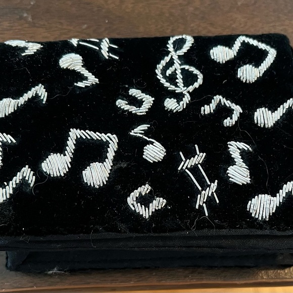 Small purse with music design. ‘Strap’ is 24 inches from shoulder to purse. - Picture 5 of 5